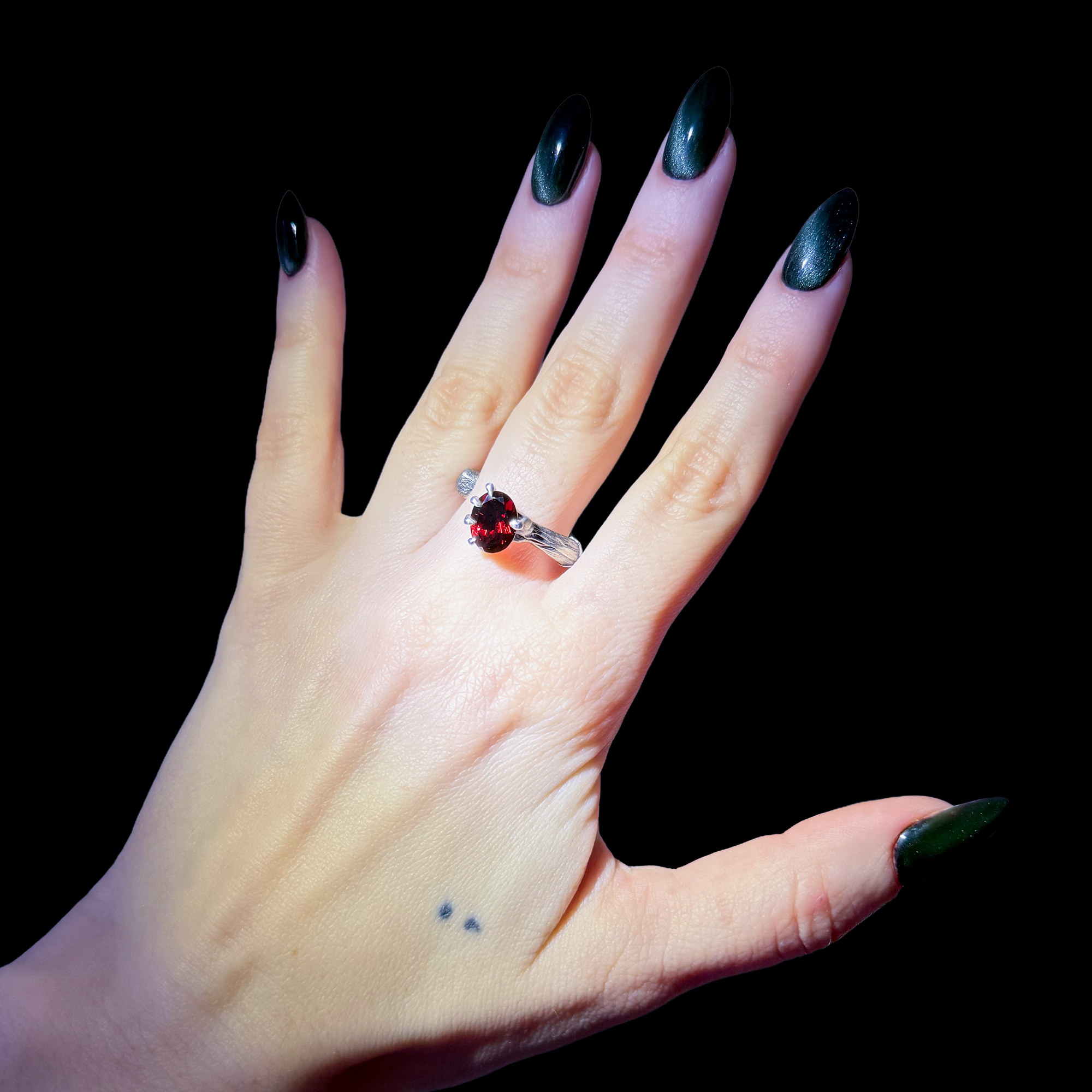 MANUS MORTIS RING - Image 4