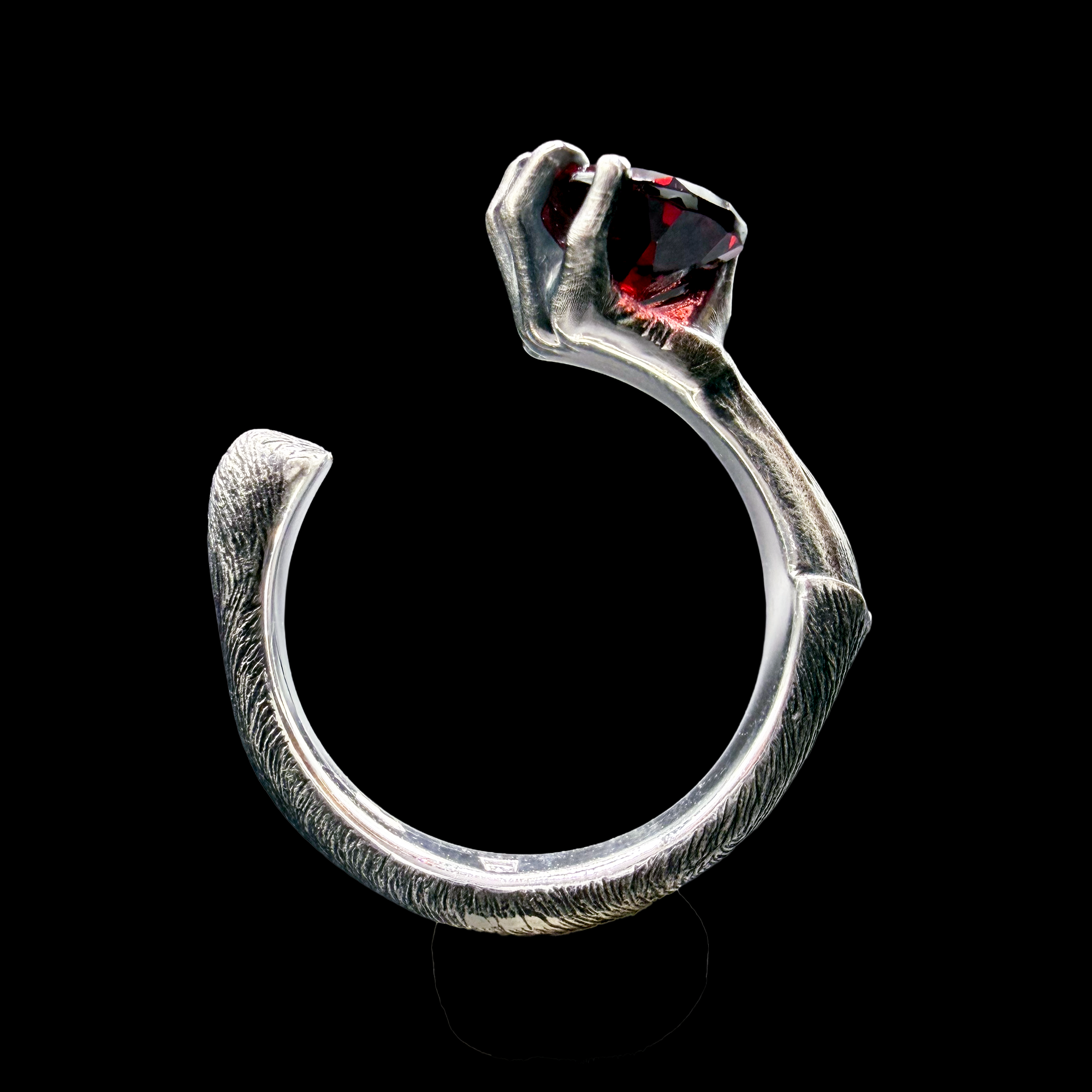 MANUS MORTIS RING - Image 2
